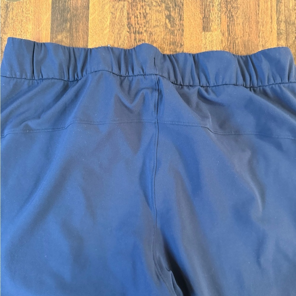Lululemon On the Fly Crop 23" True Navy Pants Size 8 Straight leg - Picture 9 of 11